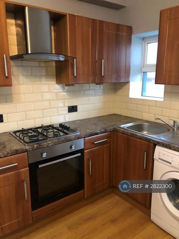 2 bedroom house in Springfield Lane, Morley, LS27 (2 bed) (#2822300)