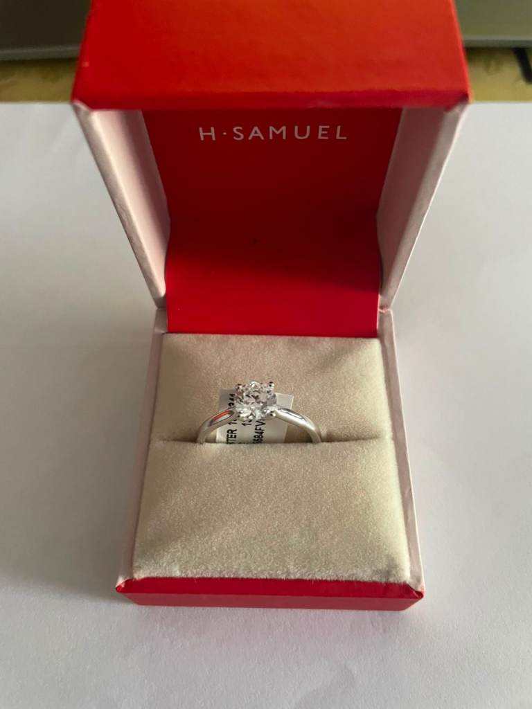 1ct Diamond Engagement Ring – F VS2 – Brand New – Size P – H Samuel (brand new)