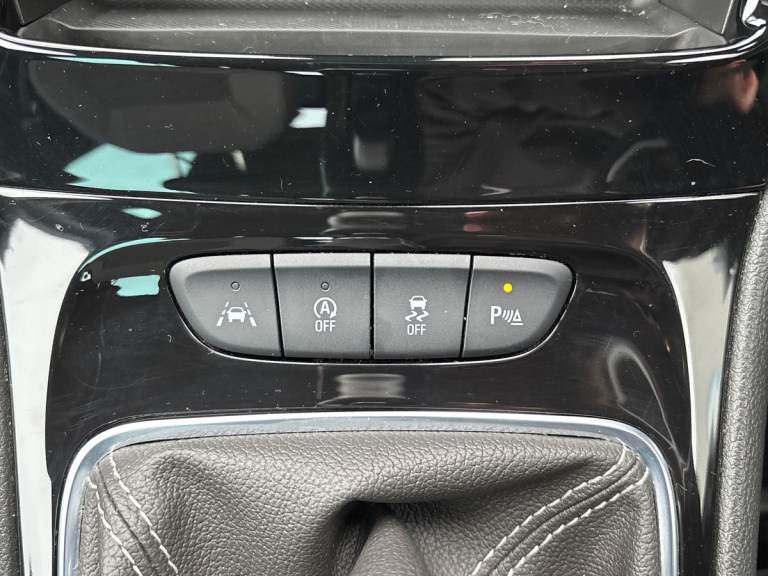 2021 Vauxhall Astra Astra Griffin EDN 1.2 T 5sr Hatchback Petrol Manual