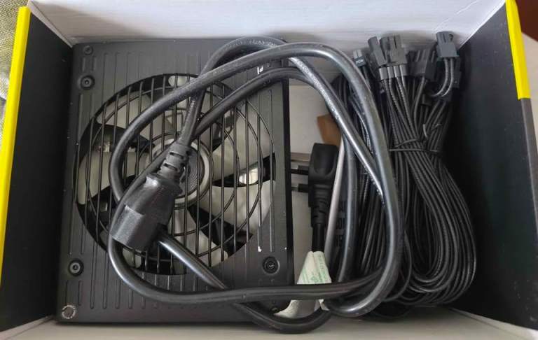 Corsair RM750x Gold Fully Modular ATX 750 Watt Power Supply (COLLECTION ONLY)