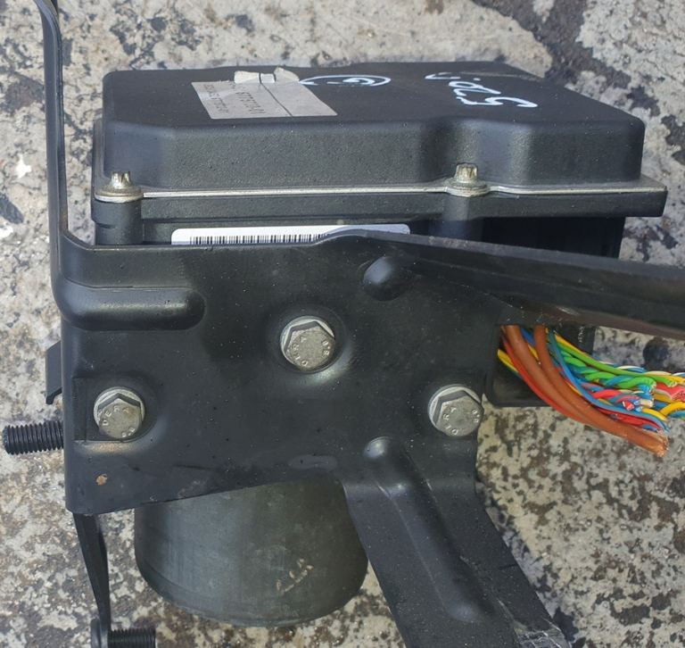 BMW 520D 2.0 ABS Pump Diesel 2006