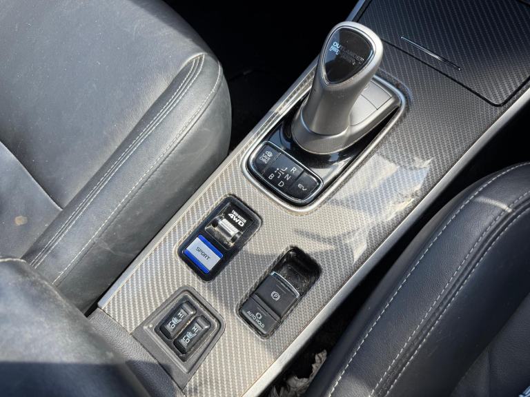 2019 68 MITSUBISHI OUTLANDER HYBRID PETROL + ELECTRIC DAMAGED REPAIRABLE SALVAGE