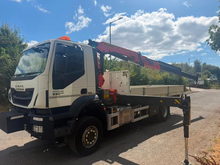 2015 IVECO 330 TRAKKER 4 X 4 (RX15 LVP) **CHOICE OF 2