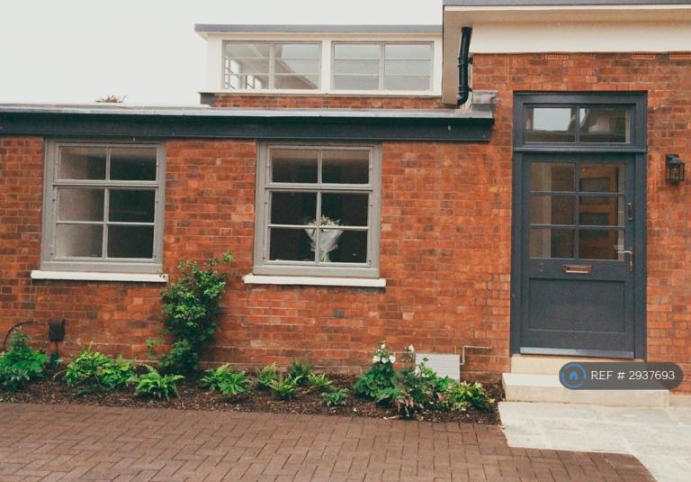 1 bedroom house in Orchard Square, Caversfield, Bicester, OX27 (1 bed) (#2937693)