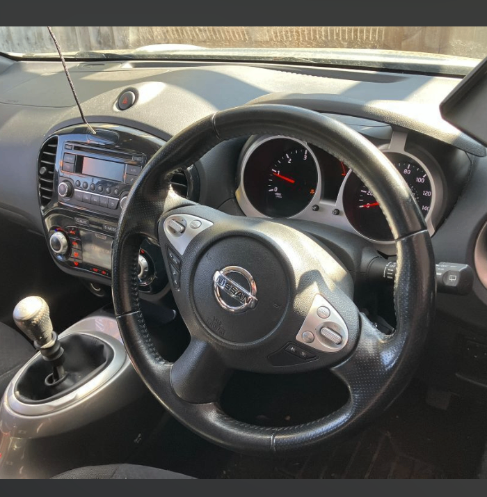 Nissan, JUKE, Hatchback, 2012, Manual, 1461 (cc), 5 doors