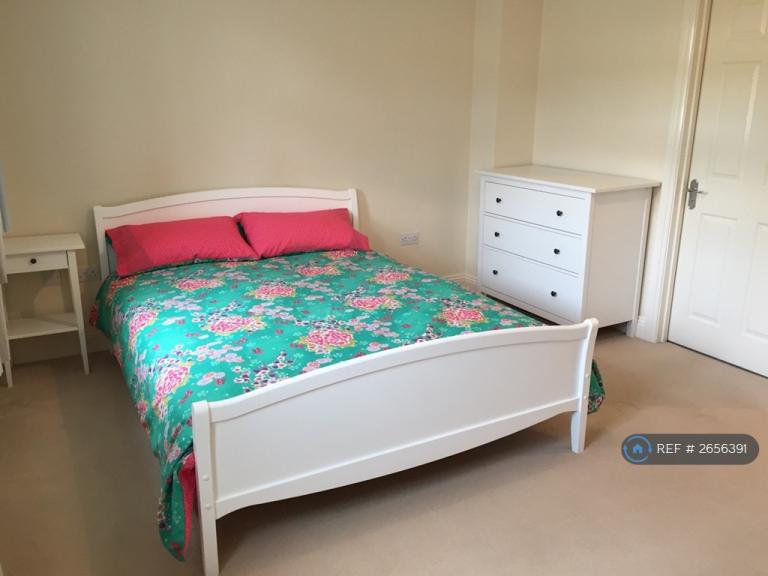 1 bedroom in Coach House Mews, Caversham, Reading, RG4 (#2656391)