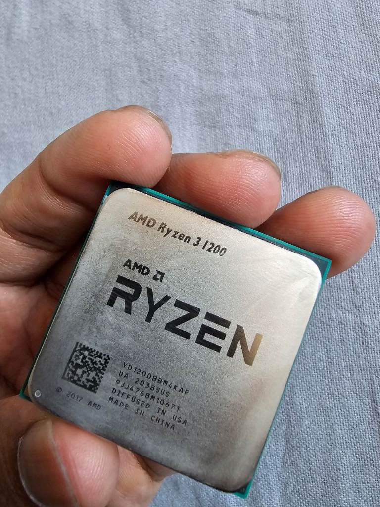 AMD Ryzen 3 1200 Processor – Good Condition