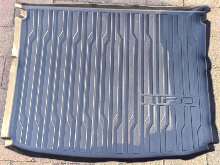 Niro EV rubber boot liner