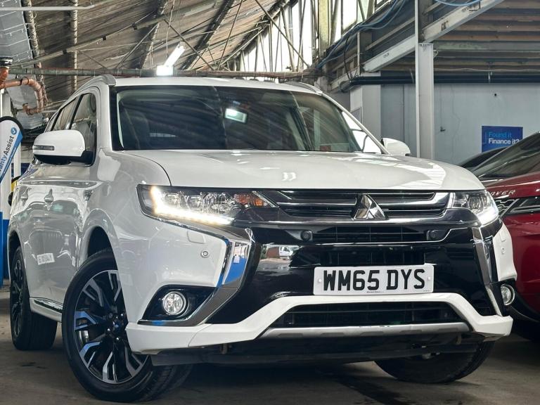 2016 Mitsubishi Outlander 2.0h 12kWh GX4hs SUV 5dr Petrol Plug-in Hybrid CVT 4WD Euro 6 (s/s) (20...