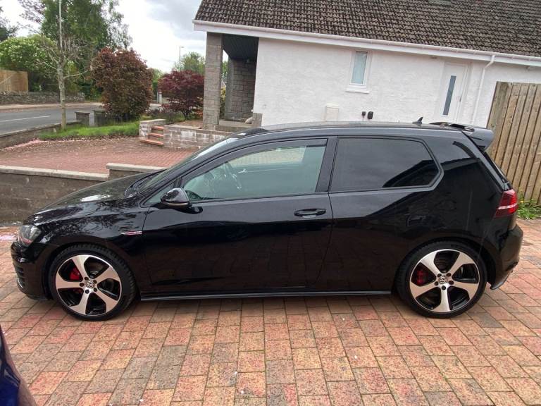 Volkswagen, GOLF, Hatchback, 2016, Manual, 1984 (cc), 3 doors