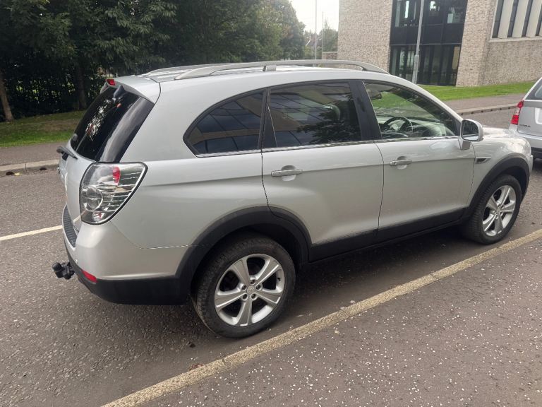 2013 - 7 SEATER- DIESEL- TOWBAR -CHEVROLET CAPTIVA 2.2 4WD*MOT-1 YEAR*like vauxhall Antara Zafira