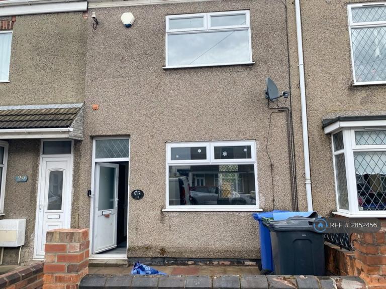 3 bedroom flat in Clerke, Cleethorpes, DN35 (3 bed) (#2852456)