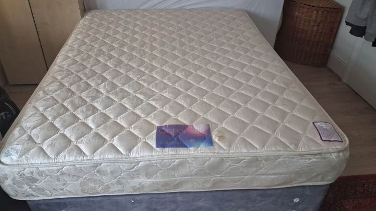 King Size Mattress  Good Condition