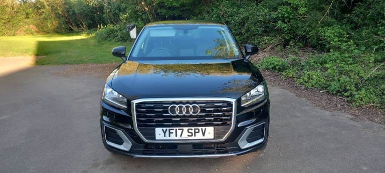 AUDI Q2 1.0 SE TFSI 5D BLACK