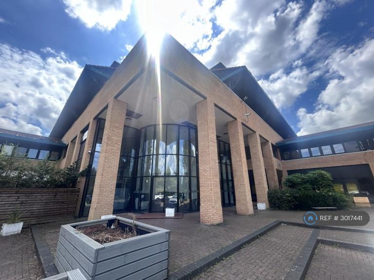 1 bedroom flat in Whitchurch Lane, Bristol, BS14 (1 bed) (#3017441)