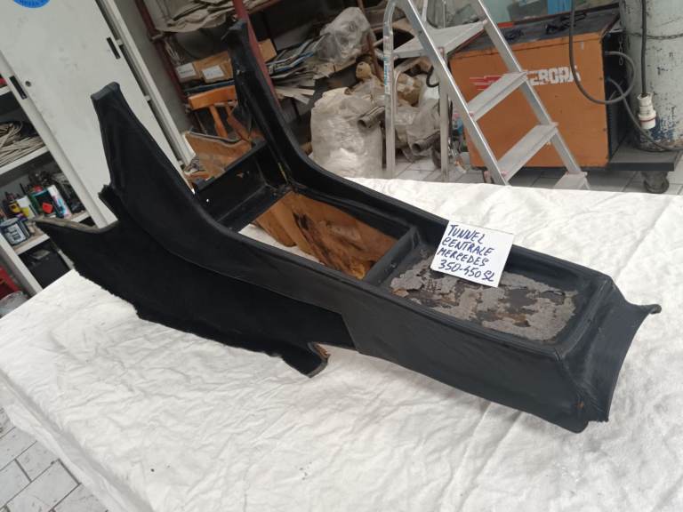 Central tunnel Mercedes 450 SL