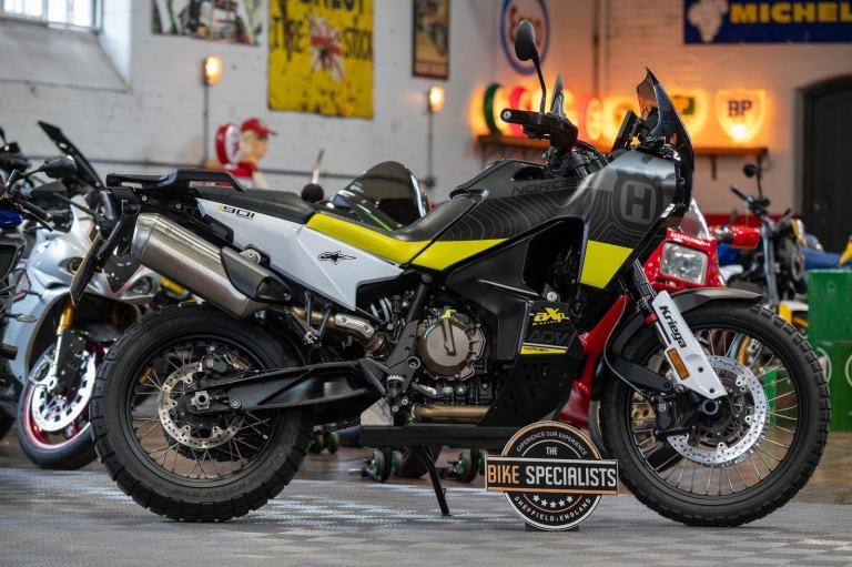 HUSQVARNA Norden 901 *Great Adventure Bike*