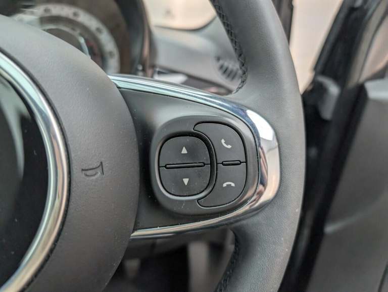 2023 Fiat 500 1.0 MHEV Dolcevita Hatchback 3dr Petrol Manual Euro 6 (s/s) (70 bhp) R PARK HATCHBA...