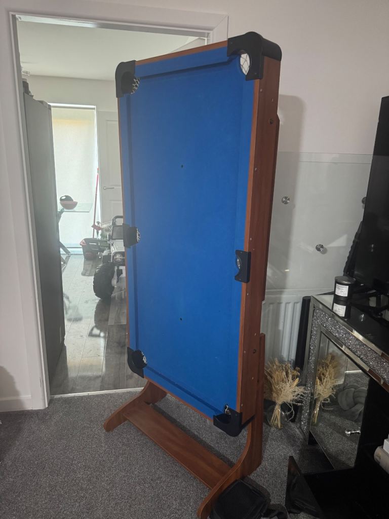 5ft pool/ snooker  tablet 