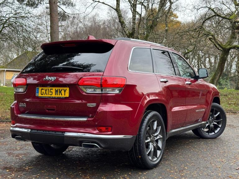 2015 Jeep Grand Cherokee 3.0 CRD Summit 5dr Auto ESTATE DIESEL Automatic