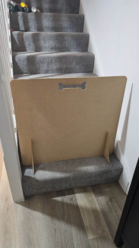 Dog Barrier, Versatile Pet Stopper, Indoor & Stair Gate (70cm H x 80cm W)