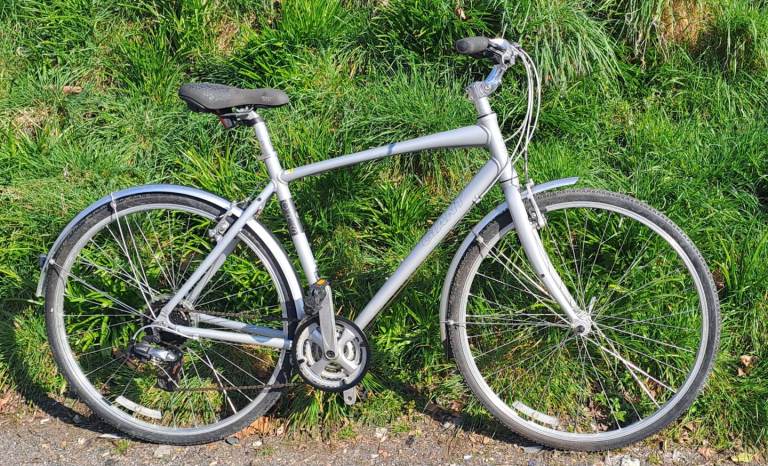 Giant CRS4 hybrid aluminium frame townbike 