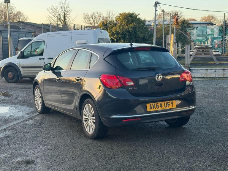 2014 Vauxhall Astra 1.4 16v Excite Euro 5 5dr HATCHBACK Petrol Manual