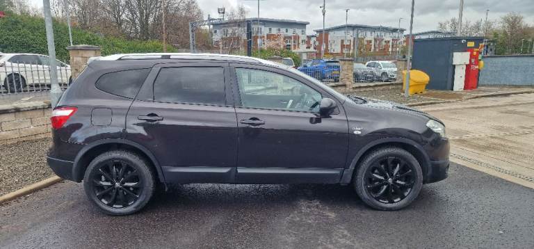 NISSAN QUASHQUI 2LITRE NTEC TDIESEL 4X4 7 SEATER AUTOMATIC.  FULL MOT STUNNING