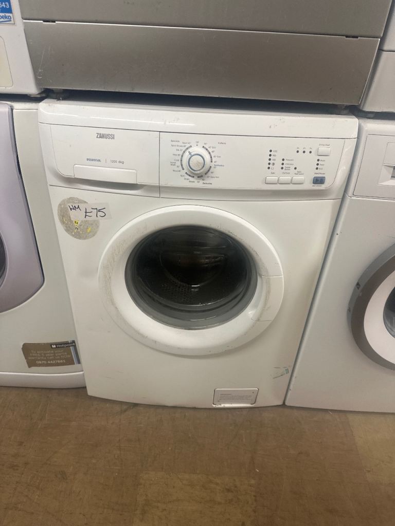 ZANUSSI WHITE WASHING MACHINE FULLY WORKING 