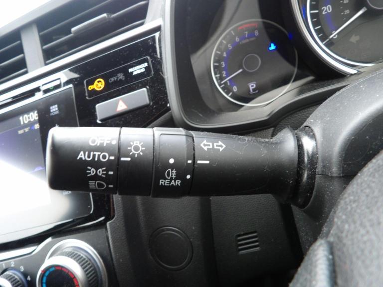 2020 Honda Jazz 1.3 i-VTEC SE Hatchback 5dr Petrol CVT Euro 6 (s/s) (102 ps) HATCHBACK Petrol Aut...