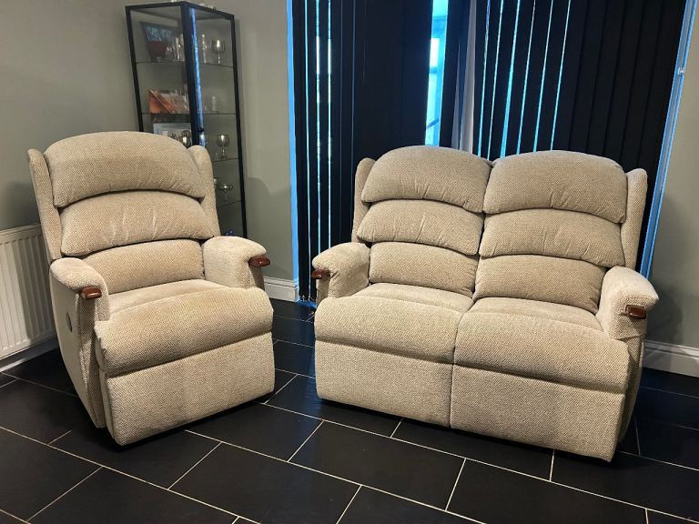 HSL 2‑Seater Sofa & Electric Recliner Armchair Set