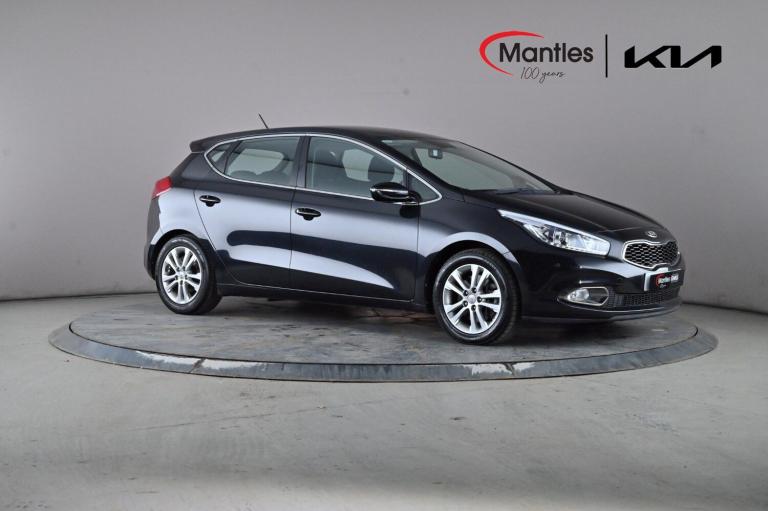  Kia Ceed 1.6 Crdi 2 Hatchback 5dr Diesel Auto Euro 5 126 Bhp Diesel