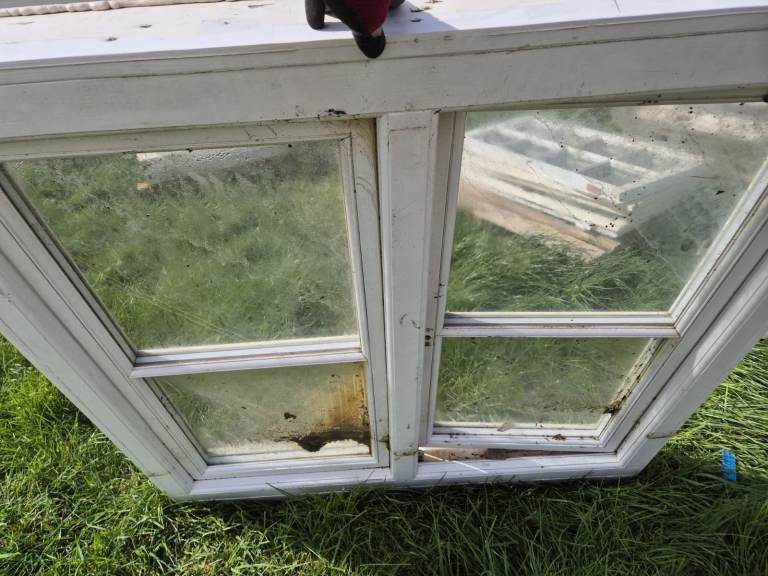 Wooden Window - 1180x1120mm. 