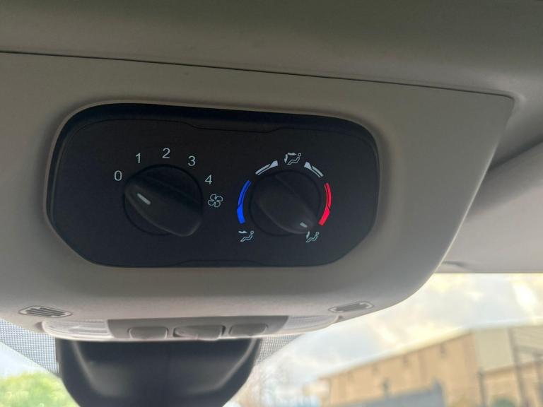 2017 Ford Transit 2.2 TDCi 125ps H2 15 Seater Trend NA DIESEL Manual