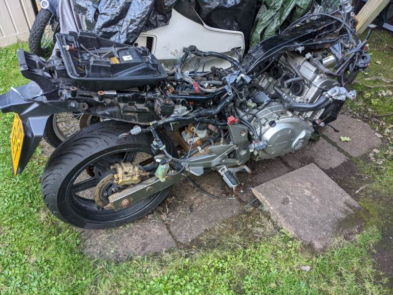 Honda cbf1000 engine/frame v5