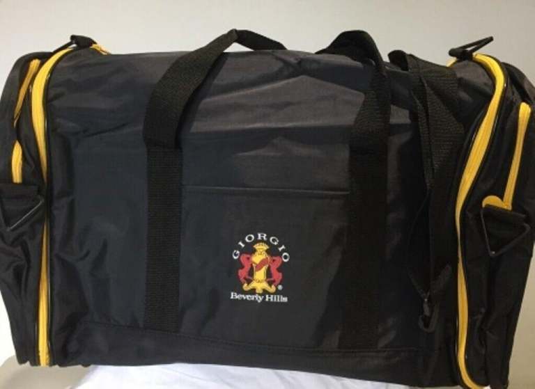  TRAVEL BAG with 2 rock sack attached Georgio Beverly Hills