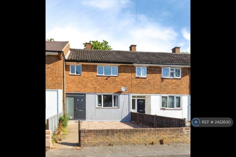 3 bedroom house in Fludyer Street, London, SE13 (3 bed) (#2422630)