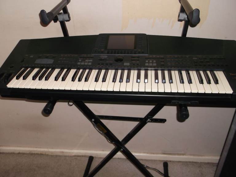 TECHNICS sx-KN5000 ELECTONIC KEYBOARD STAND AND CASE WITH INSTRUCTIONS