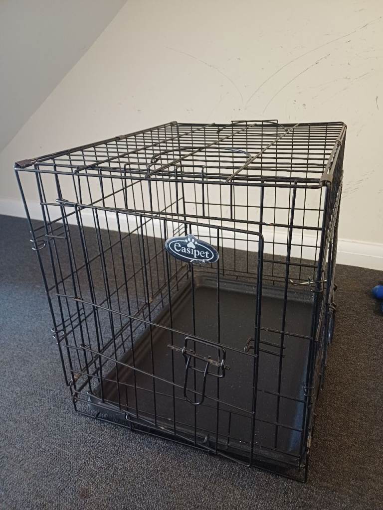 Small dog crate for sale