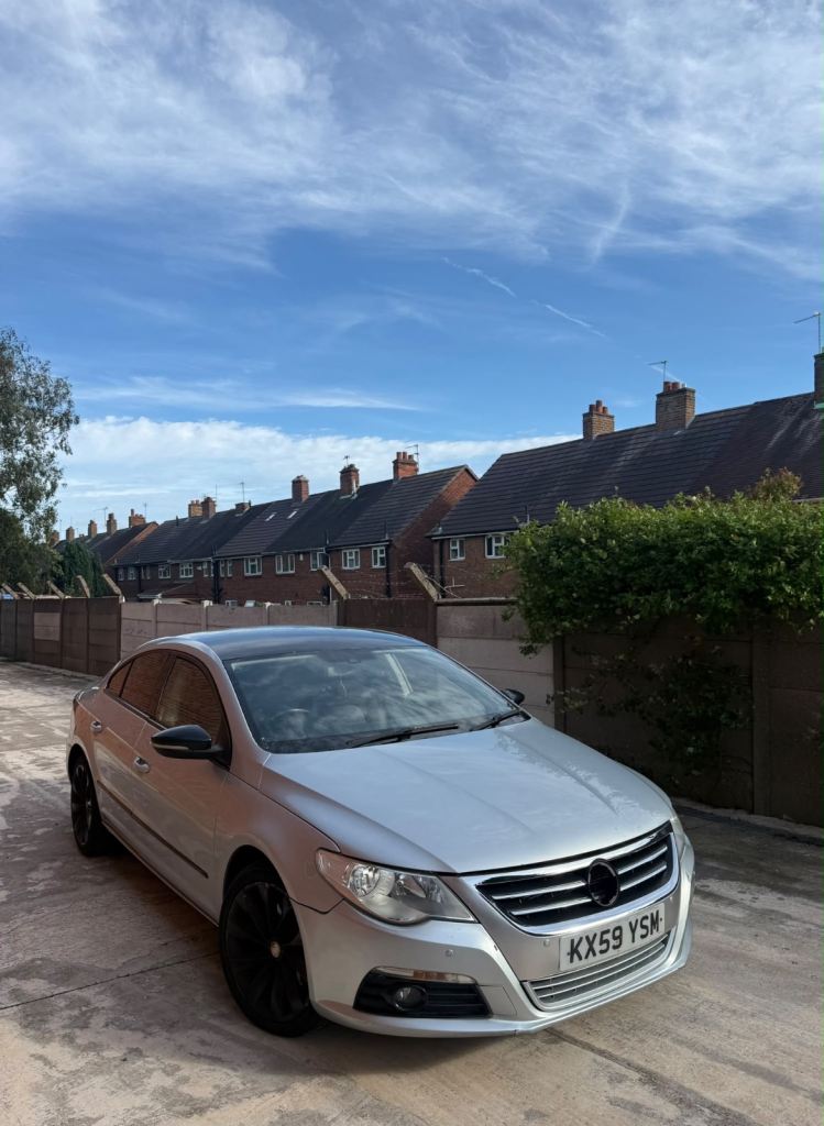 VOLKSWAGEN PASSAT CC AUTO