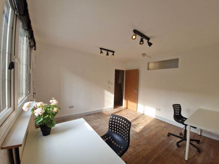 BRIGHT Studio Space, Creative, Great Location, Haggerston, Hoxton, Hackney