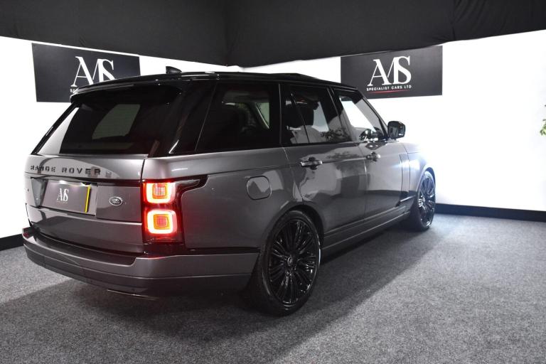 2019 Land Rover Range Rover 4.4 SDV8 Autobiography 4dr Auto ESTATE PETROL Automatic
