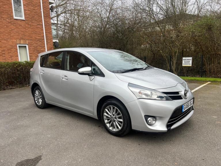 2016 Toyota Verso 1.6 V-matic Icon TSS 5dr MPV PETROL Manual
