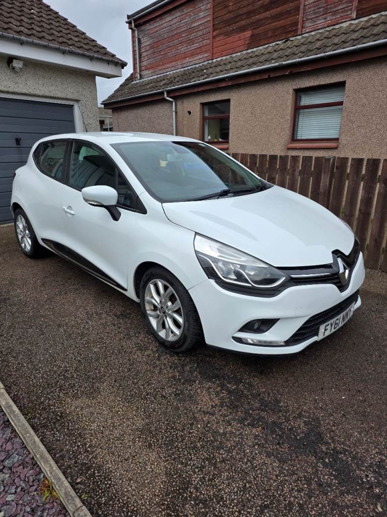 Renault, CLIO, Hatchback, 2017, Manual, 1461 (cc), 5 doors