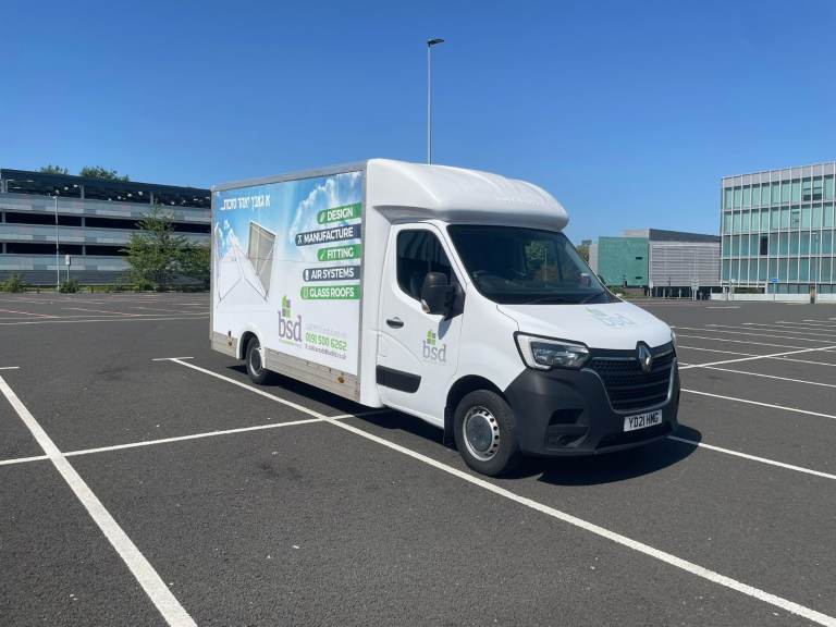 2021 Renault Master LL35 Low Loader | Barn Doors | 1 Owner | FSH | 75k | Euro 6 ULEZ Free