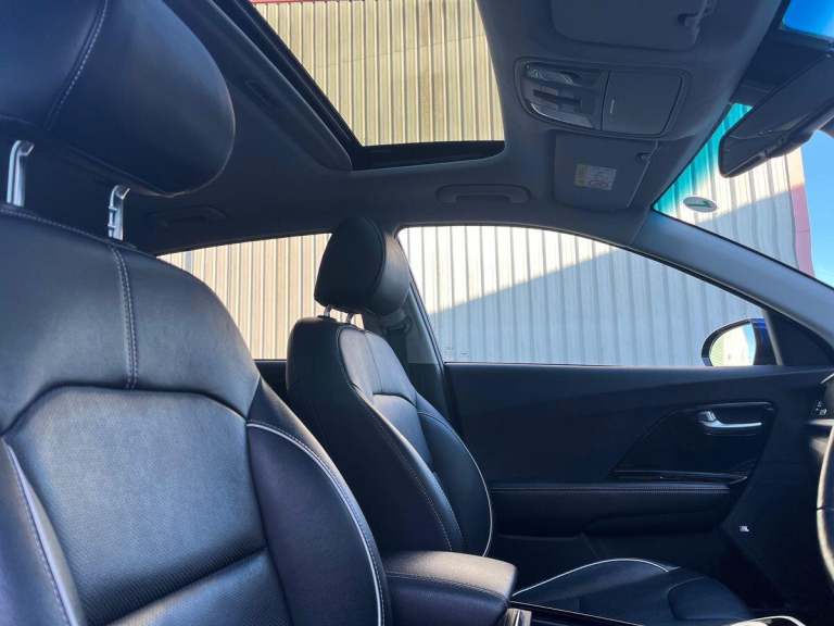 2021 Kia Niro 64kWh 4+ SUV 5dr Electric Auto (201 bhp) SUV ELECTRIC Automatic