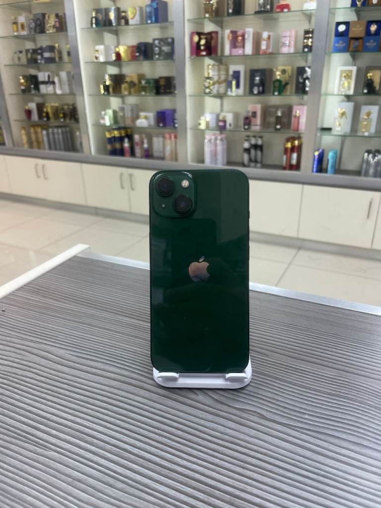 image for Apple iPhone 13 128GB Unlocked Good Condition