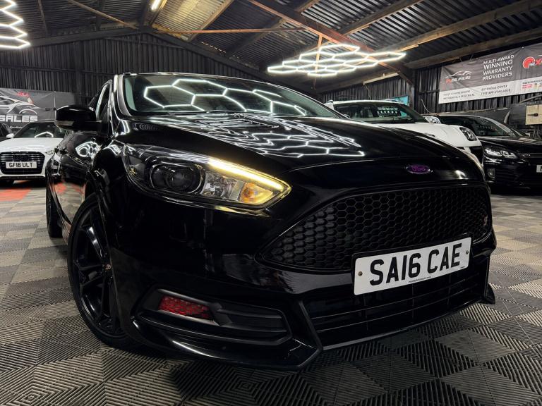 2016 Ford Focus 2.0 TDCi 185 ST-3 5dr HATCHBACK Diesel Manual