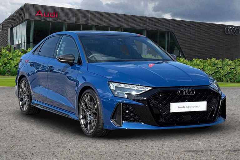 2025 Audi RS3 RS 3 TFSI Quattro Carbon Black 4dr S Tronic Saloon Petrol Automatic