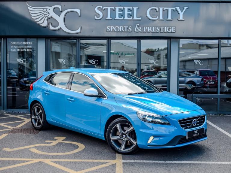 2016 Volvo V40 D3 [4 Cyl 150] R DESIGN Nav 5dr HATCHBACK Diesel Manual